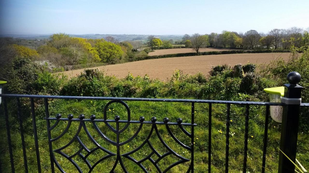 Beautiful 3-Bed Cottage In Cornwall Callington Buitenkant foto
