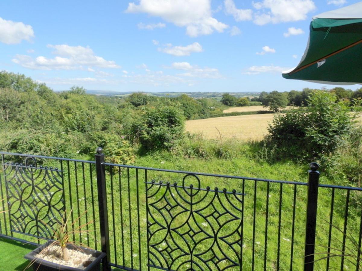 Beautiful 3-Bed Cottage In Cornwall Callington Buitenkant foto